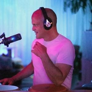 Meet your Posher, Carl